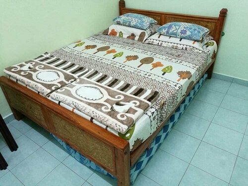 Khaimal Homestay Pulau Enjin, Забронировать Отель Пекан Паханг