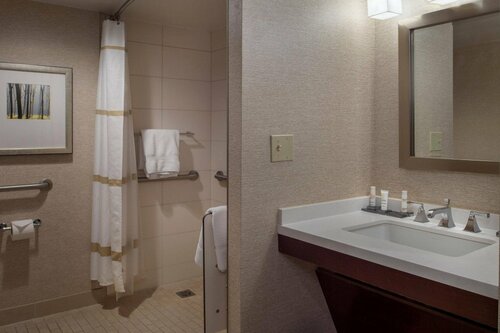 Marriott St. Louis West, Book Hotel Town and Country USA
