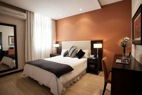Hotel San Carlos, Забронировать Отель Балванера провинция Буэнос-Айрес