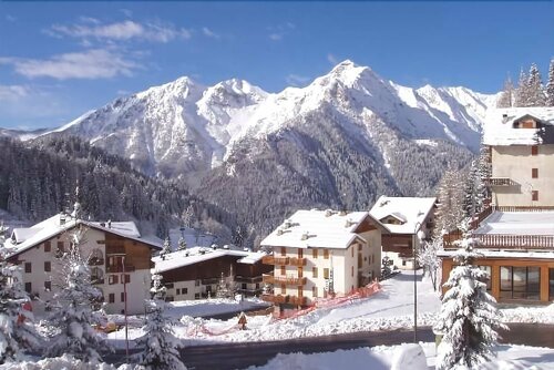 Cornostella, Rezervovat Hotel Foppolo Valtellina