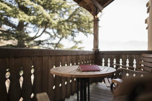 Schloss Plars wine & suites, Забронировать Отель Отели Лагундо с бассейном, рядом с Vellau - Leiteralm - Velloi - Malga Leiter Gondola, Бассейн