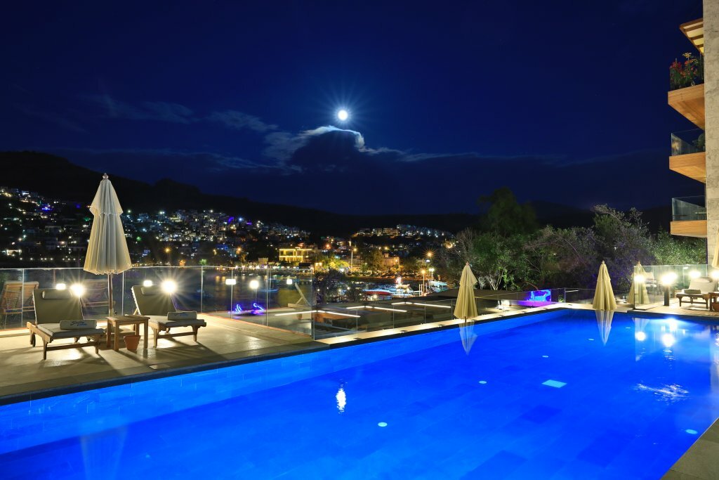 Serafina Mare Deluxe Residence