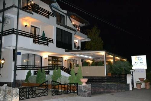 Hotel Dva Bisera, Забронировать Отель Отели Lake Ohrid с завтраком, Завтраки