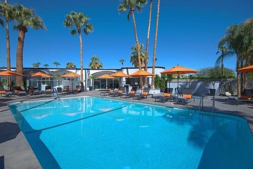 The Palm Springs Hotel, Забронировать Отель Отели Палм-Спрингса с парковкой, рядом с Las Palmas, Парковка