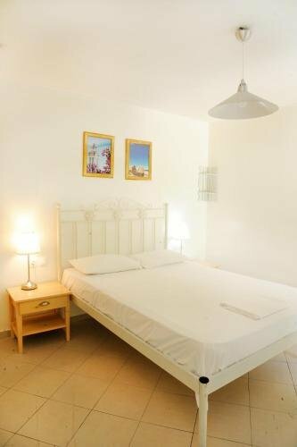 Nikoleta Rooms, Забронировать Отель Тинос Тинос