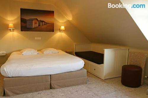 Hotel Les Dunes, Забронировать Отель Де-Хаан Бельгийское побережье