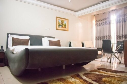 Primal Hotel Ikeja GRA, Book Hotel Hoteller i Lagos med pool, Swimmingpool