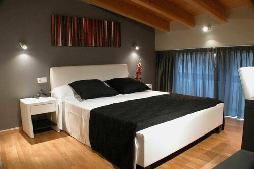 Hotel Portal Del Matarraña, Prenota Hotel Hotel a Valjunquera con parcheggio, Parcheggio