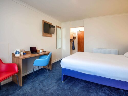 ibis budget Stansted Bishops Stortford, Book Hotel Birchanger hoteller med parkering, Parkering