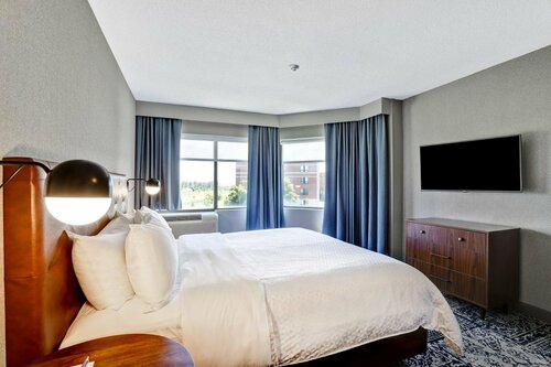 Four Points by Sheraton St. Catharines Niagara Suites, Prenota Hotel Hotel a Ontario con parcheggio, Parcheggio