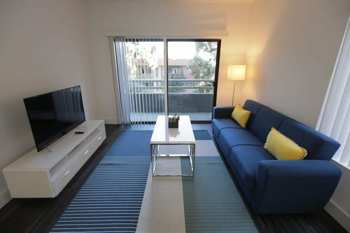 Executive Suites, Забронировать Апарт-отель Отели Большого Лос-Анджелеса с парковкой, Парковка