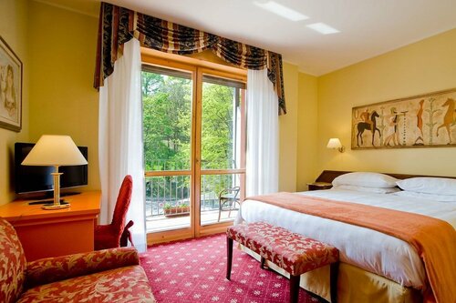 Hotel Ferrari, Забронировать Отель Сальсомаджоре-Терме Эмилия-Романья