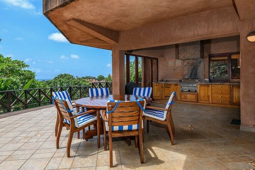 San Lameer Villa Rentals 11703, Забронировать Вилла Отели Durban South Coast с парковкой, Парковка