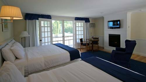 Colonial Inn Harbor Springs, Buchen Sie Hotel Bay Harbor Michigan