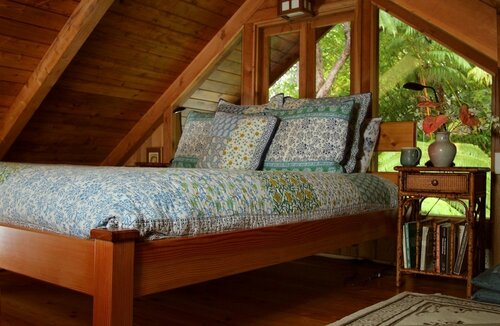 Volcano Rainforest Retreat, Забронировать Отель «постель и завтрак» Волкейно Hawaii Volcano National Park
