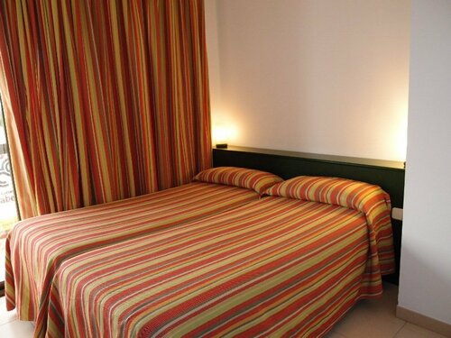 Apartaments Rosanna, Varaa Huoneisto Hotellit Costa Brava uima-altaalla, Uima-allas