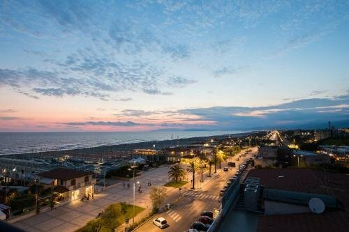 Hotel Biagiotti, Забронировать Отель Лидо-ди-Камайоре Версилия