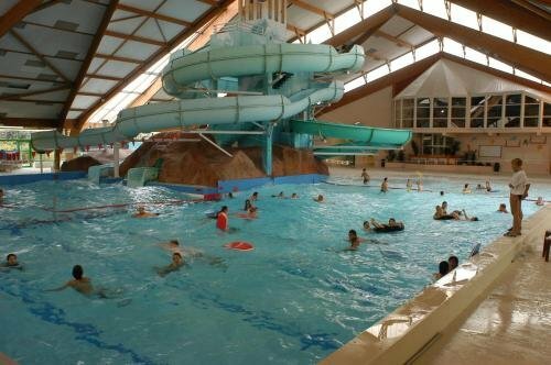 Camping le Rochat, Забронировать Кемпинг Кемпинги и глэмпинги Шатору, Кемпинг