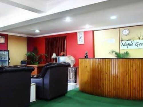 OYO 431 Hotel Maple In, Забронировать Отель Отели штата Карнатаки с парковкой, Парковка