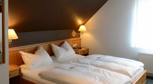 Hotel Kruse Zum Hollotal, Забронировать Отель Грапперхаузен Oldenburger Muensterland