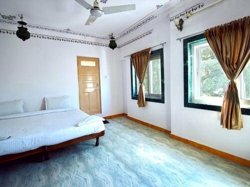 Jheel Hotel and Restaurent, Забронировать Отель Отели штата Раджастхана с завтраком, Завтраки