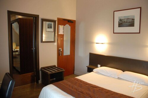 Logis Hostellerie des Ducs, Prenota Hotel Hotel SPA a Aquitania, SPA