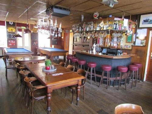 Hotel Cafe Woud, Забронировать Отель Ден-Хелдер Kop van Noord-Holland