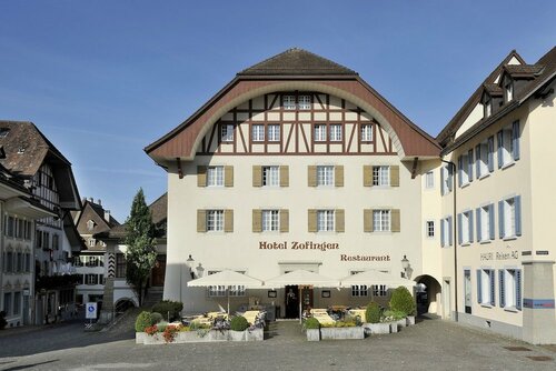 Hotel Zofingen, Book Hotel Hoteller i Aargau - Basel region med parkering, Parkering