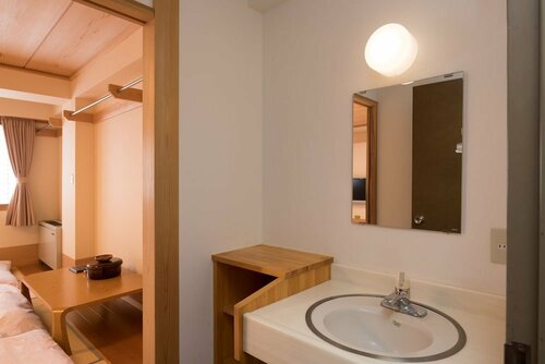 Sachinoyu Hotel Shiga Kogen, Забронировать Отель Сига Когэн Яманоути