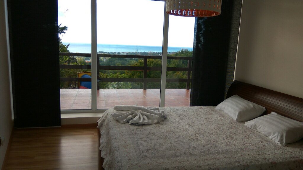 Laza Villa