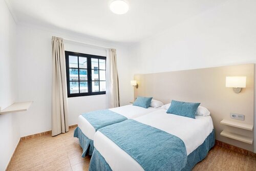 Rosamar Apartamentos, Забронировать Курортный отель Пуэрто-дель-Кармен Лансароте, рядом с Зоопарк Rancho Texas Park