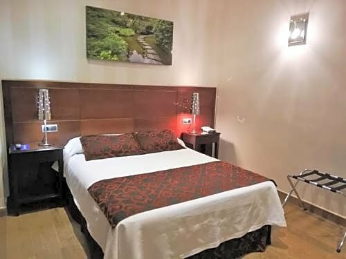 Hotel LB Lebrija by MA 22 Puntos, Забронировать Отель Лебриха Провинция Севилья