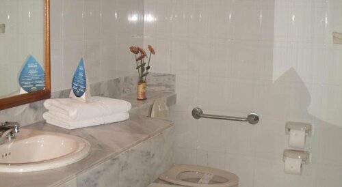 Sol Caribe Sea Flower, Забронировать Отель Сан-Андрес Сан-Андрес-и-Провиденсия