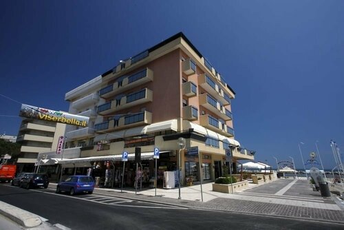 Hotel Baia, Забронировать Отель Отели Визербеллы с бассейном, Бассейн