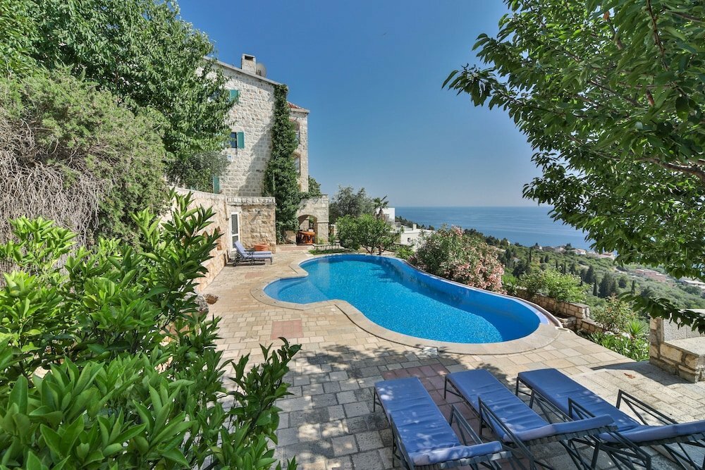 Olive Resort