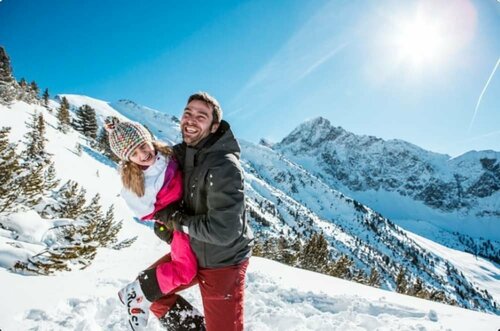 Chalet Resort Sölden, Забронировать Шале Зельден Эцталь, рядом с Freizeit Arena