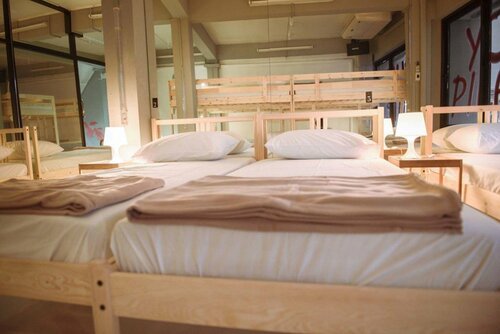 Sleepy Flamingo Bed and Brunch, Забронировать Отель Отели Провинции Бангкока с парковкой, Парковка