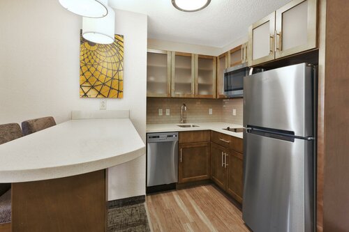 Staybridge Suites Columbia by IHG, Забронировать Отель СПА-отели Колумбии, SPA-услуги