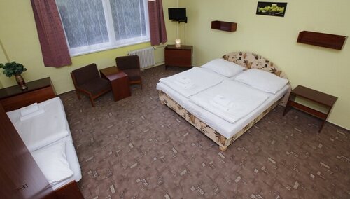 Penzion Starr, Book Hotel Hoteller i Central Bohemia med parkering, Parkering