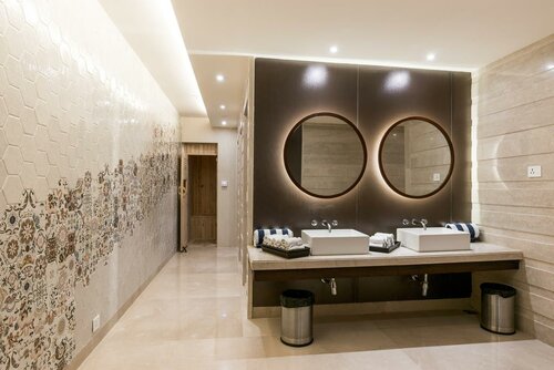 Howard Johnson By Wyndham, Hebbal, Bengaluru, Rezerwuj Hotel Hotele w Bangalore z basenem, Basen