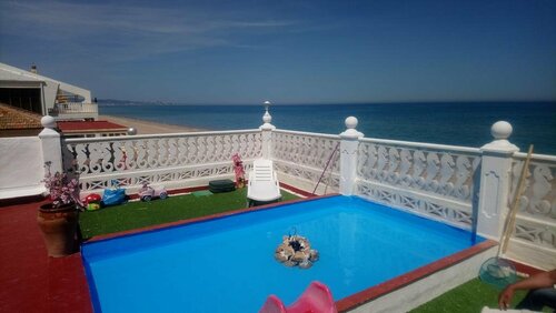 Bed & Breakfast on the Beach, Забронировать Отель Валенсия Коста-де-Валенсия