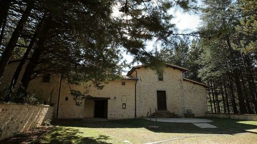 Convento di Acqua Premula, Prenota Hotel Sellano Umbria