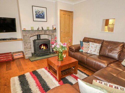 Foresters Cottage, Book Feriehus Cumbria hoteller med parkering, Parkering