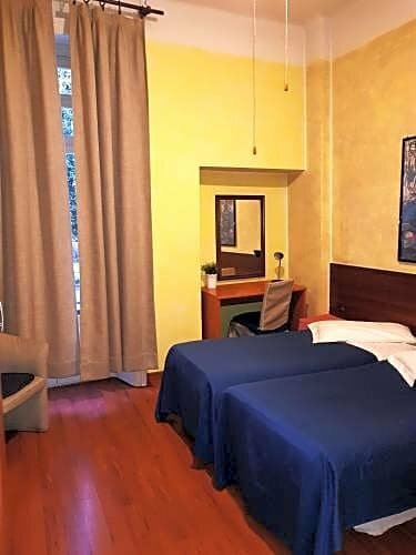 Hotel La Pace, Забронировать Отель Отели Милана с завтраком, рядом с Ламбрате, Завтраки