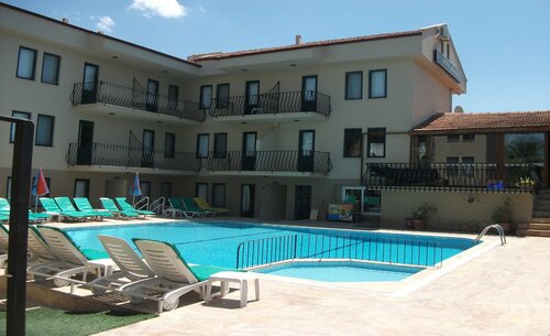 Poppy Apart Hotel, Забронировать Апарт-отель Отели Фетхие с бассейном, Бассейн