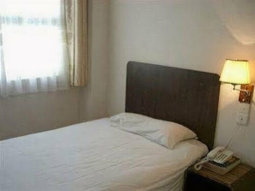 Grand City Hotel I