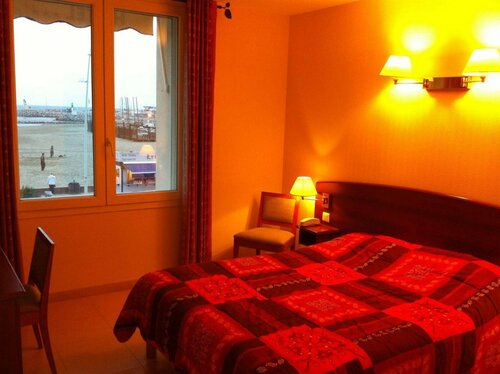 Les Alizes, Rezerwuj Hotel Hotele 3-gwiazdkowe w Hérault, 3*
