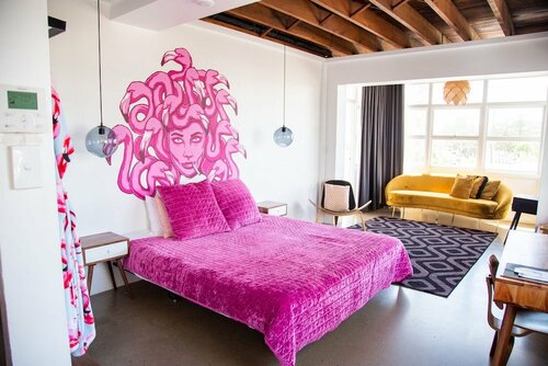 The Pink Hotel Coolangatta, Забронировать Отель Кулангатта Голд-Кост