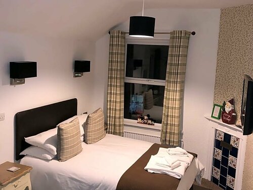 Hall Garth Guest House, Book Pension Keswick 