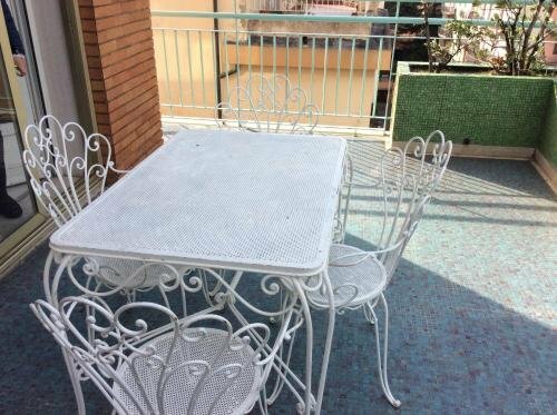 Residence Cristallo, Забронировать Отель Алассио Ривьера-делле-Пальме